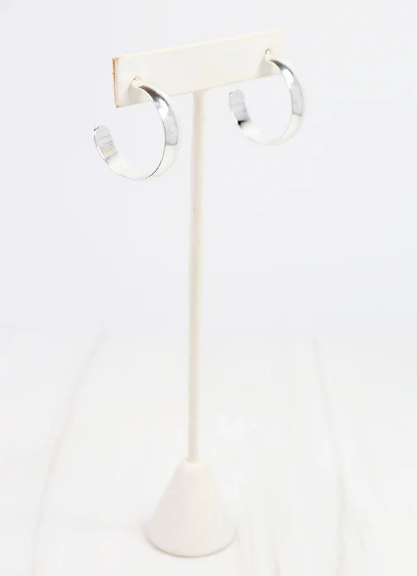 Grimm Hoop Earring Shiny Silver
