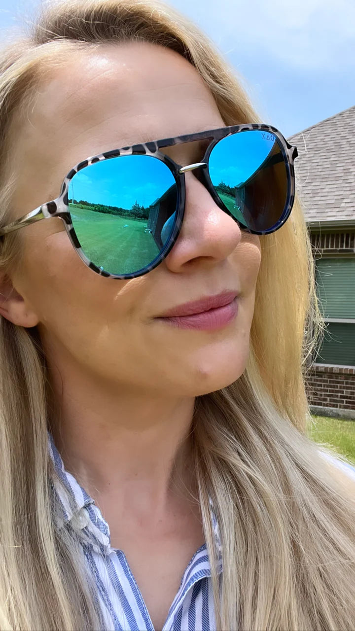 Earnhart Blue -Dax sunglasses